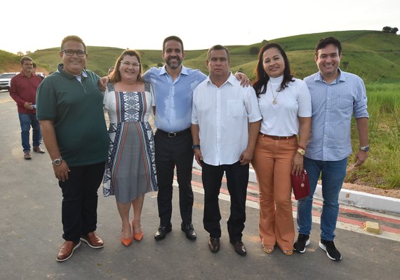 Paulo Dantas inaugura alça viária e anuncia mais investimento para Jacuípe