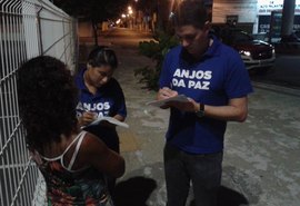 Anjos da Paz acolhem dependentes químicos em ação noturna em Maceió