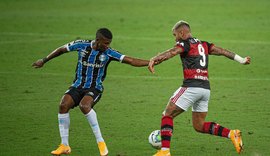 Grêmio e Flamengo fazem jogo atrasado em Porto Alegre