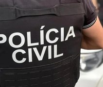 Grávida é presa suspeita de matar mulher a facadas em Penedo