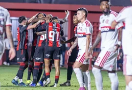 Flamengo é eliminado pelo Vitória no Barradão e se despede da Copa do Brasil