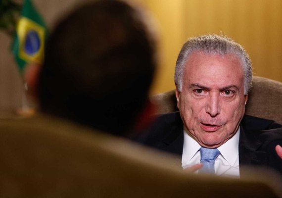 Temer diz ao SBT que governo está empenhado em reduzir preços de gasolina e energia
