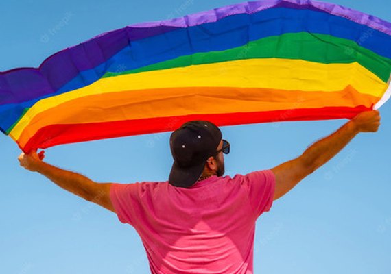 Orla de Cruz das Almas recebe a 20ª Parada LGBT+ de Maceió neste domingo (31)
