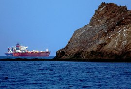 Irã reabre Estreito de Ormuz após cessar-fogo no Líbano