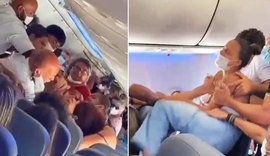 VÍDEO: Confusão entre duas famílias gera caos e pancadaria em avião da GOL