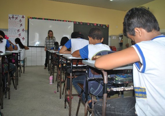 Semed oferece 3.400 vagas remanescentes em escolas da capital