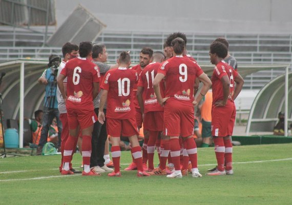 CRB recebe o Sampaio Corrêa no Rei Pelé pela Série B