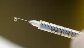 Após atraso do Ministério, Governo de AL supre demanda de seringas para Pfizer