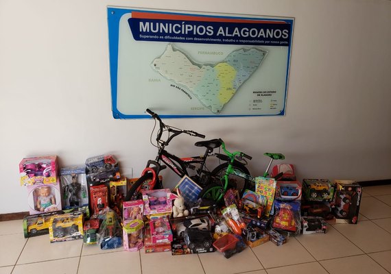 AMA alia capacitação à ação social