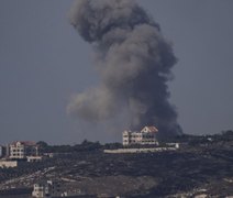 Israel ataca ambulância e fere paramédicos no sul do Líbano