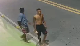 Homem é preso após agredir mulher com pedra na orla de Maceió