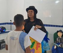 Tia Márcia Conta Histórias incentiva a observação e o estudo em escola de Maceió