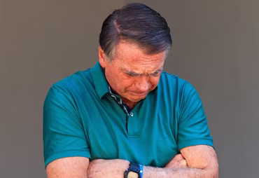 STF forma maioria e mantém pena de 27 anos para Bolsonaro por trama golpista