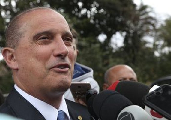 Onyx deseja prorrogar presença das forças armadas na Amazônia