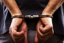 Homem de 74 anos é preso em Alagoas por deixar uma mulher em cárcere privado
