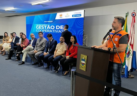 Aula inaugural: especialização em Gestão de Cooperativas é marco para AL