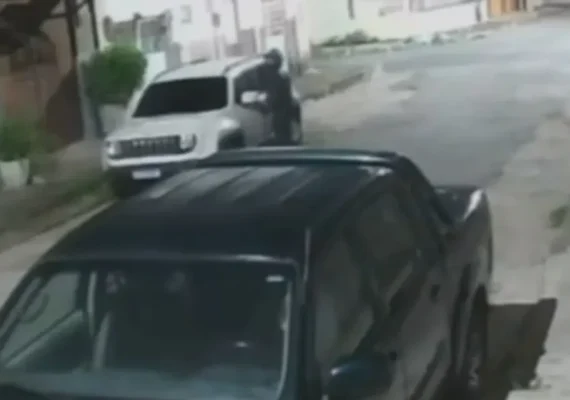 Empresário diz que furto de carro foi planejado por cliente