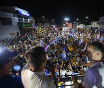Mais de 5 mil pessoas fazem festa com Renan Filho em Olho d’Água das Flores
