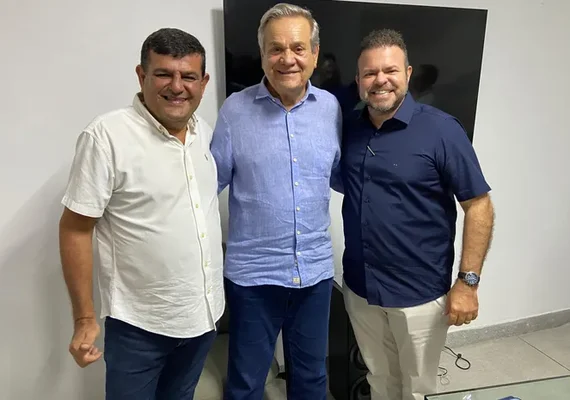 Vereador maceioense deixa o PP de Lira para juntar-se ao PDT de Lessa
