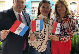 Apenas vice-governador e deputada vão a desfile da emancipação de AL