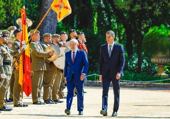 Lula alerta para riscos das apostas online e das big techs às famílias e à democracia