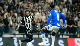 Atlético-MG vira sobre o Cruzeiro e avança à semifinal da Copa do Brasil